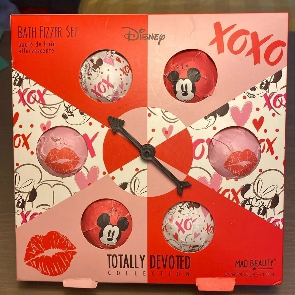 Disney Mad Beauty Valentines Bath Fizzer set